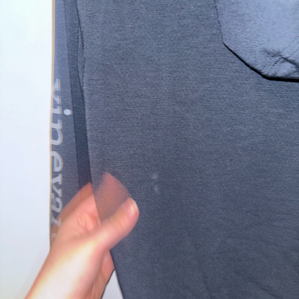 Vineyard Vines Men's Black Hoodie with Gray Accents - Picture 4 of 5